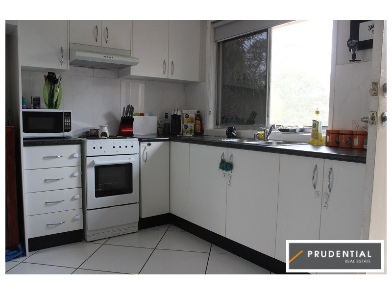 9 Townson Avenue, Leumeah NSW 2560
