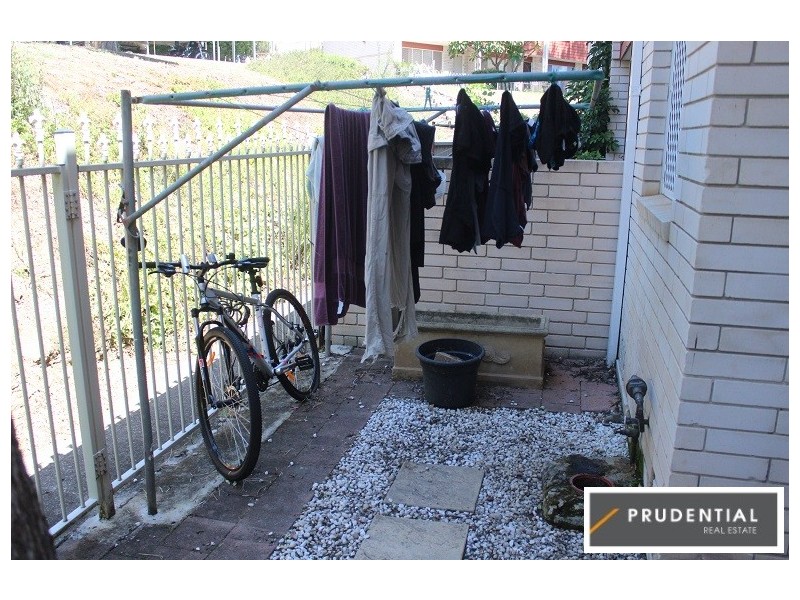 15/28 Innes Street, Campbelltown NSW 2560