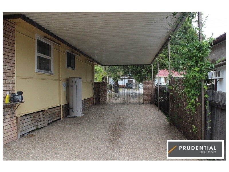 3 Lander Street, Leumeah NSW 2560