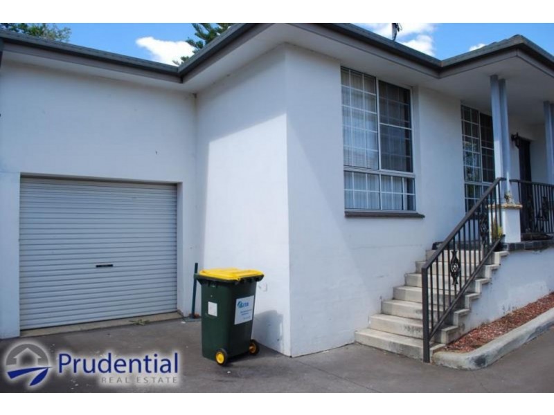 1/74 Bradbury Avenue, Campbelltown NSW 2560