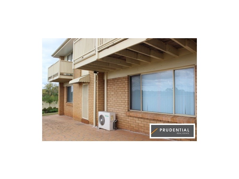 1a Ettalong Place, Woodbine NSW 2560