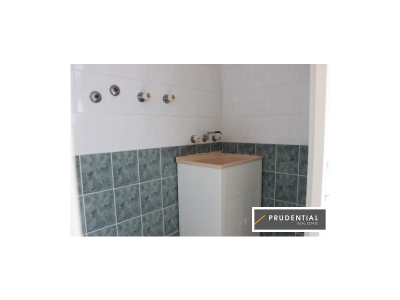 1a Ettalong Place, Woodbine NSW 2560