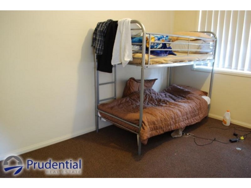 4/5 Wickfield Circuit, Ambarvale NSW 2560