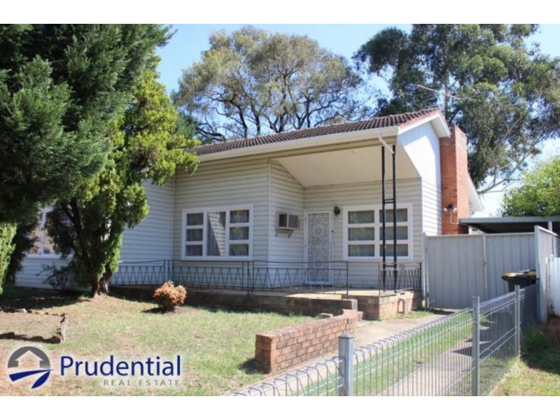 21A Tyler Street, Campbelltown NSW 2560