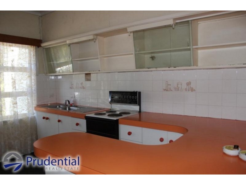 21A Tyler Street, Campbelltown NSW 2560