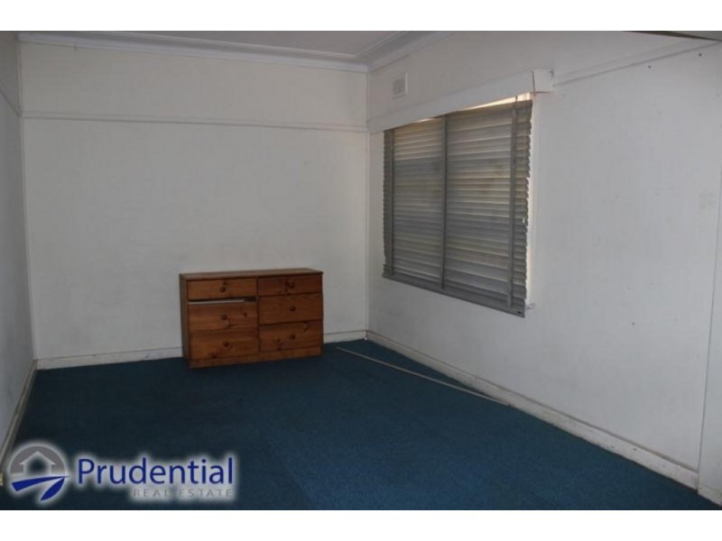 21A Tyler Street, Campbelltown NSW 2560