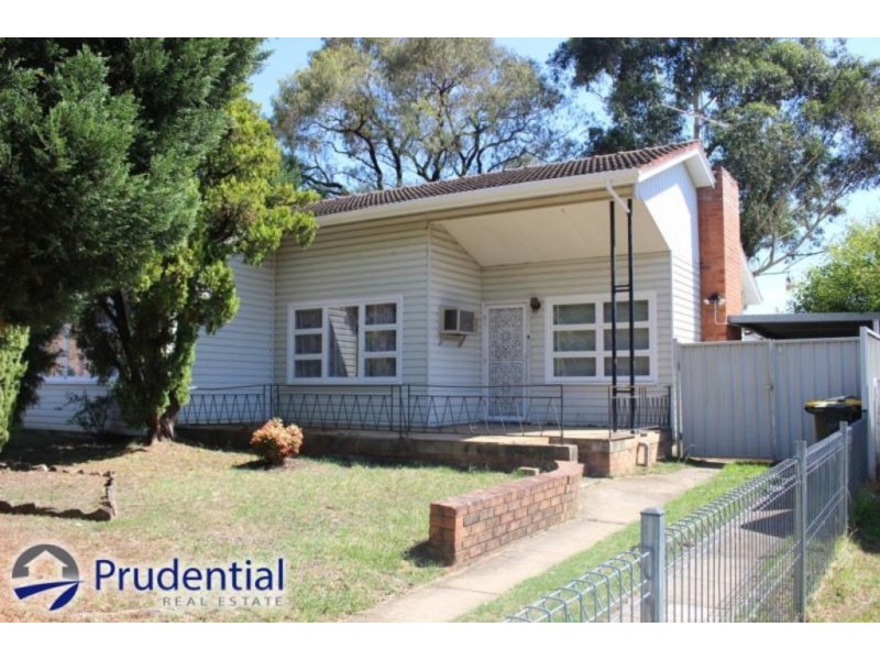 21A Tyler Street, Campbelltown NSW 2560