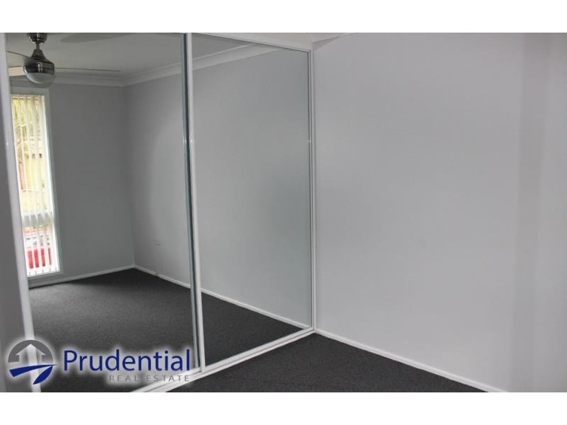 24 Holborn Street, Ambarvale NSW 2560