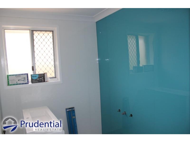 24 Holborn Street, Ambarvale NSW 2560