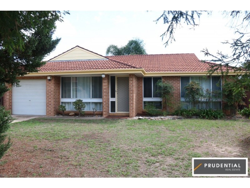 2 Colorado Street, Kearns NSW 2558