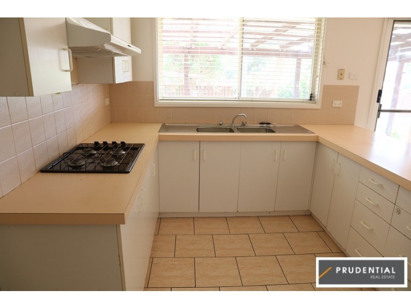 2 Colorado Street, Kearns NSW 2558