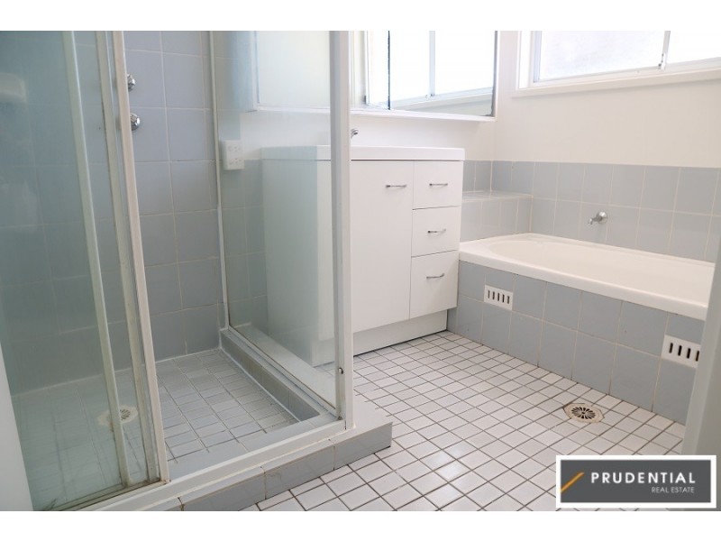 2 Colorado Street, Kearns NSW 2558