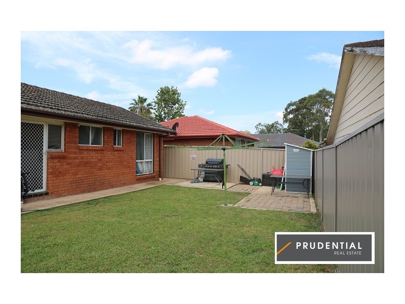 88 Potoroo Crescent, St Helens Park NSW 2560