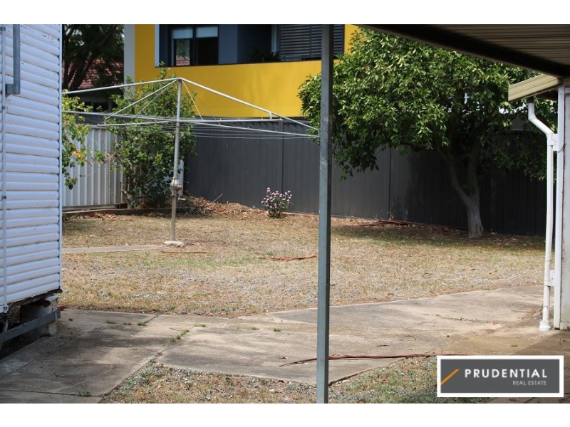 19 Tyler Street, Campbelltown NSW 2560