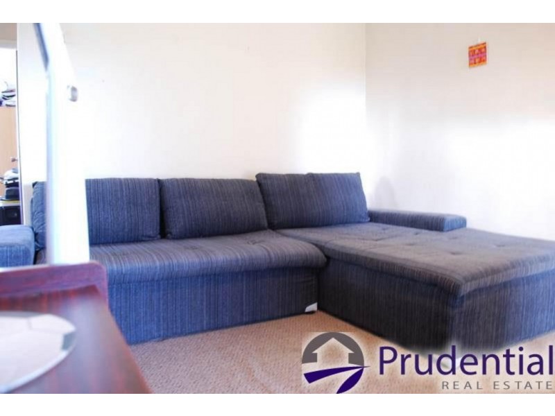 1/3 Lavina Place, Ambarvale NSW 2560