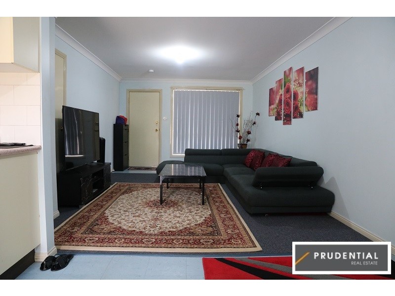 2/5 Wickfield Circuit, Ambarvale NSW 2560