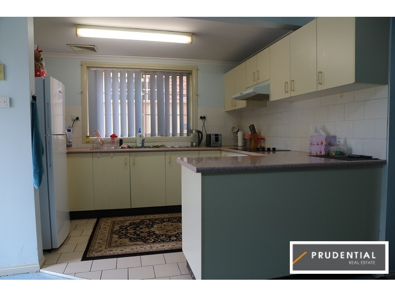 2/5 Wickfield Circuit, Ambarvale NSW 2560