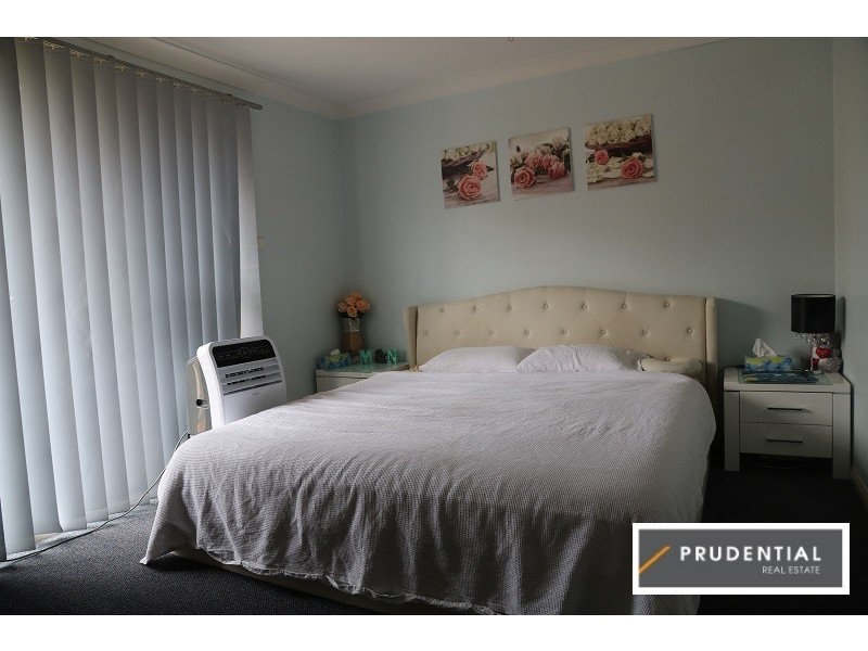 2/5 Wickfield Circuit, Ambarvale NSW 2560