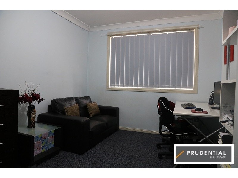 2/5 Wickfield Circuit, Ambarvale NSW 2560