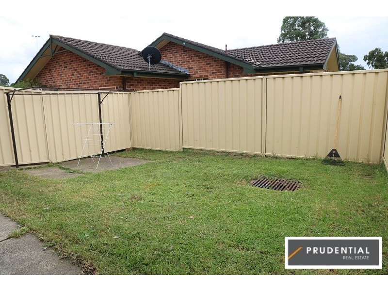 2/5 Wickfield Circuit, Ambarvale NSW 2560