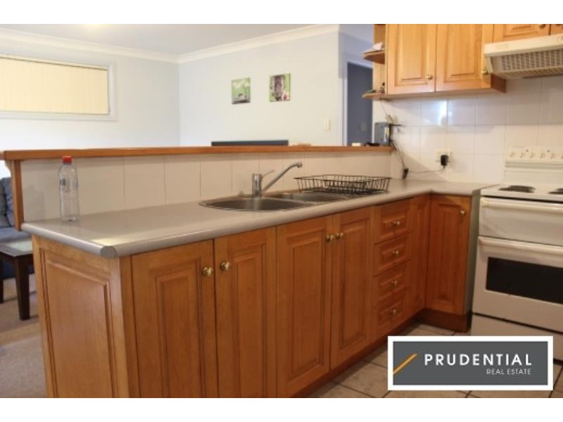 4/52 Chamberlian Street, Campbelltown NSW 2560
