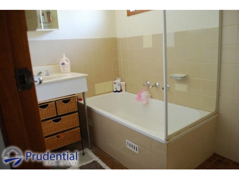 3/105 Broughton Street, Campbelltown NSW 2560