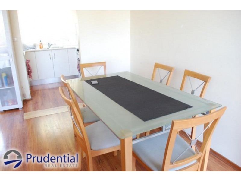 3/105 Broughton Street, Campbelltown NSW 2560