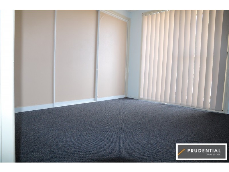 10/5 Wickfield Circuit, Ambarvale NSW 2560