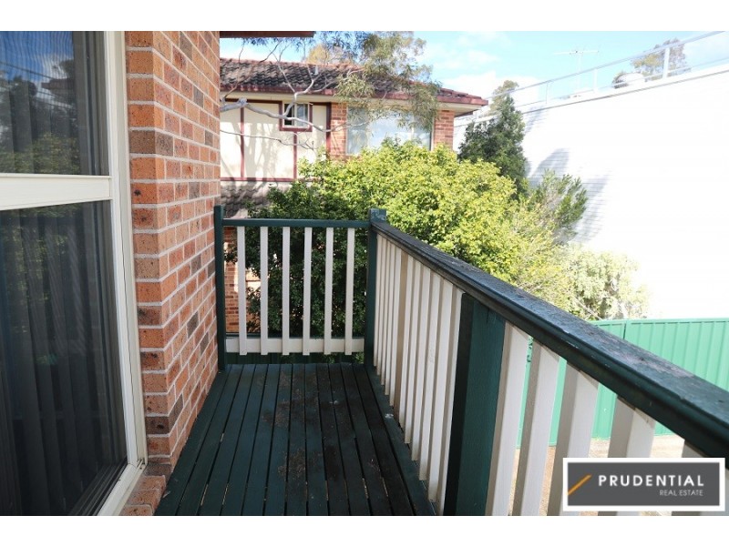 10/5 Wickfield Circuit, Ambarvale NSW 2560