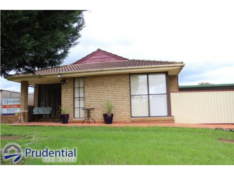 1 Polonius Street, Rosemeadow NSW 2560