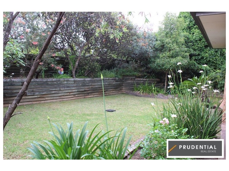 30 Debenham Ave, Leumeah NSW 2560