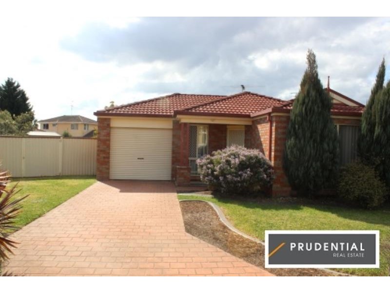 30 Pyramus Circuit, Rosemeadow NSW 2560