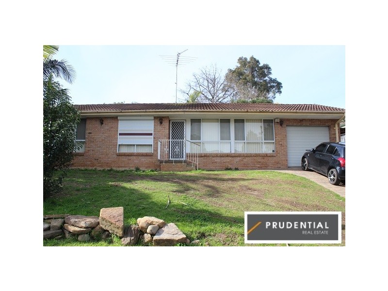 14 Clennam Avenue, Ambarvale NSW 2560