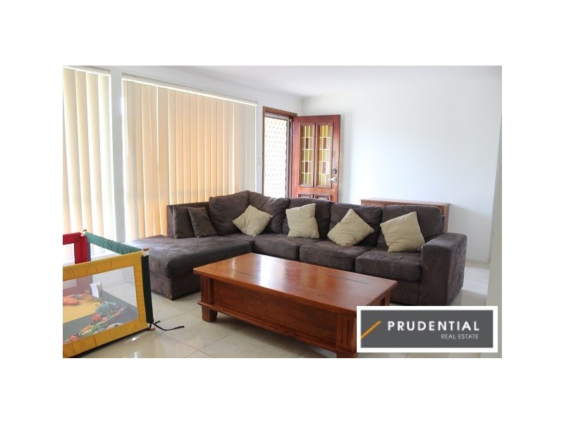 14 Clennam Avenue, Ambarvale NSW 2560