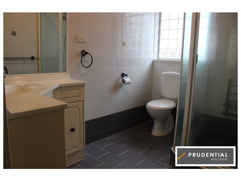 39 Leumeah Road, Leumeah NSW 2560