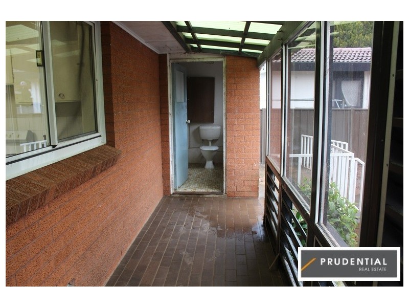 39 Leumeah Road, Leumeah NSW 2560