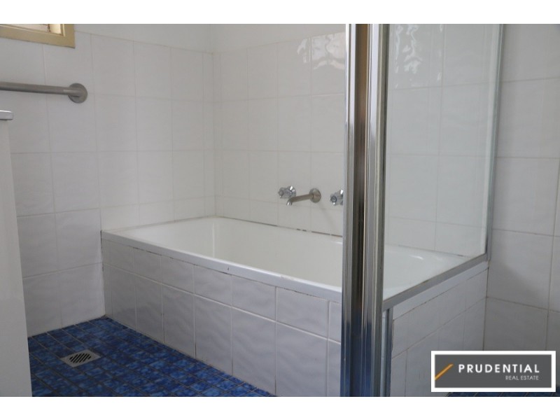 9 Grimwig Place, Ambarvale, Ambarvale NSW 2560