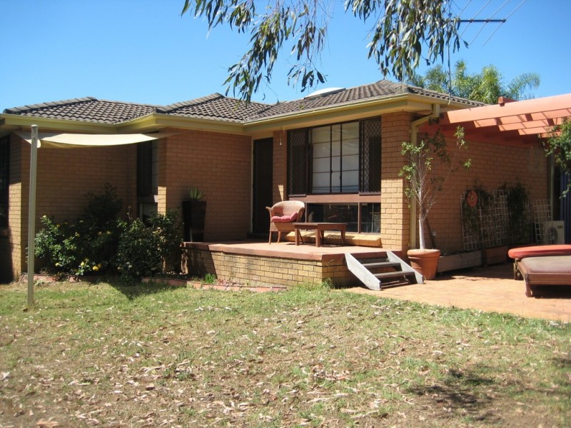 23 Chardonnay Ave, Eschol Park NSW 2558