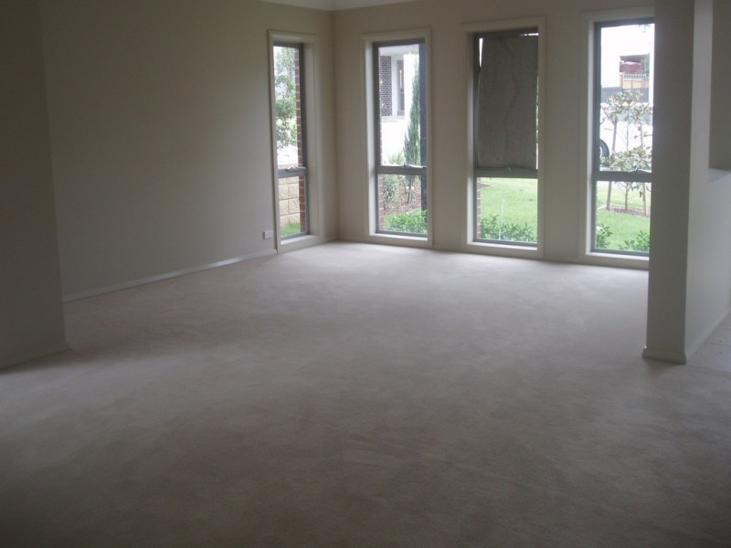 25 Kippax Street, Leumeah NSW 2560