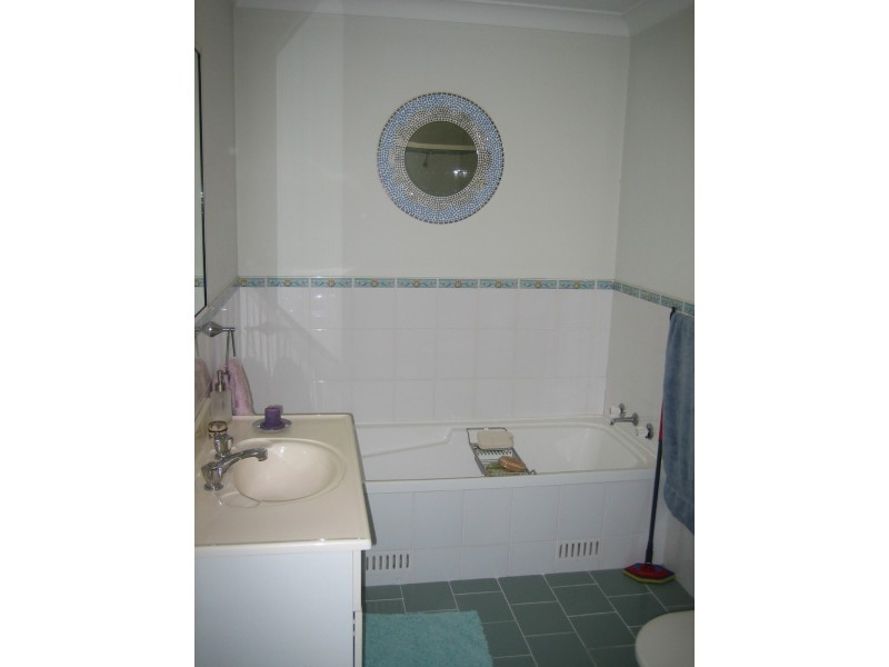 7/95 Hurricane Drive, Raby NSW 2566