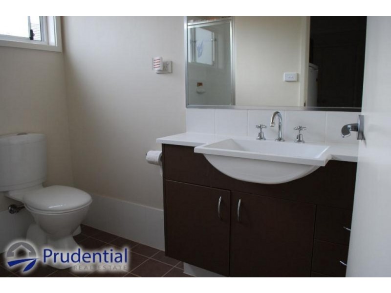58a Hidcote Road, Campbelltown NSW 2560
