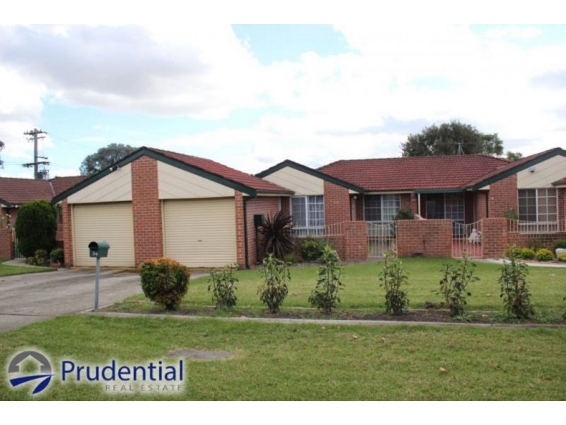 3/2 Scrivin Street, Leumeah NSW 2560