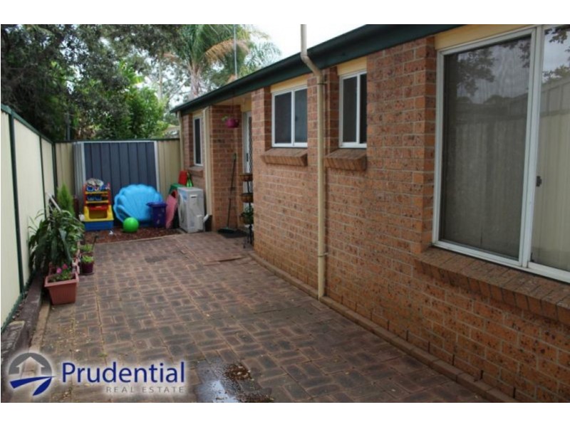 8/26 Blackwood Avenue, Minto NSW 2566