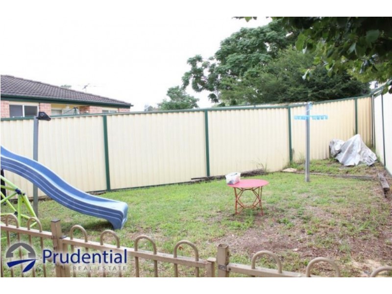 8/26 Blackwood Avenue, Minto NSW 2566