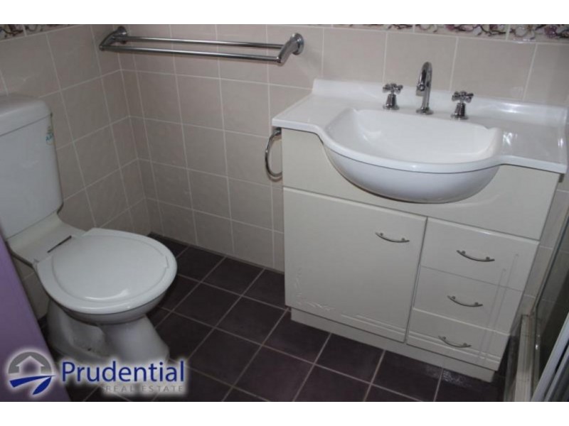 30 College Street, Campbelltown NSW 2560
