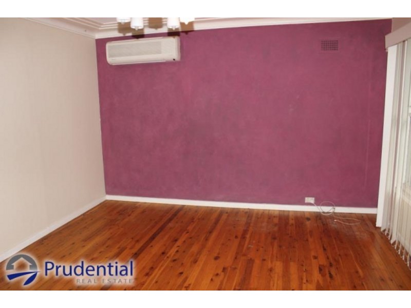30 College Street, Campbelltown NSW 2560