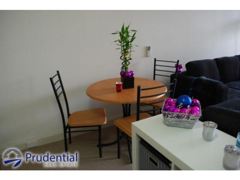 8D/541 Pemboke Road, Leumeah NSW 2560