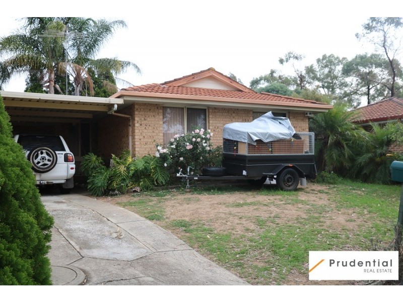 63 Carbasse Crescent, St Helens Park NSW 2560