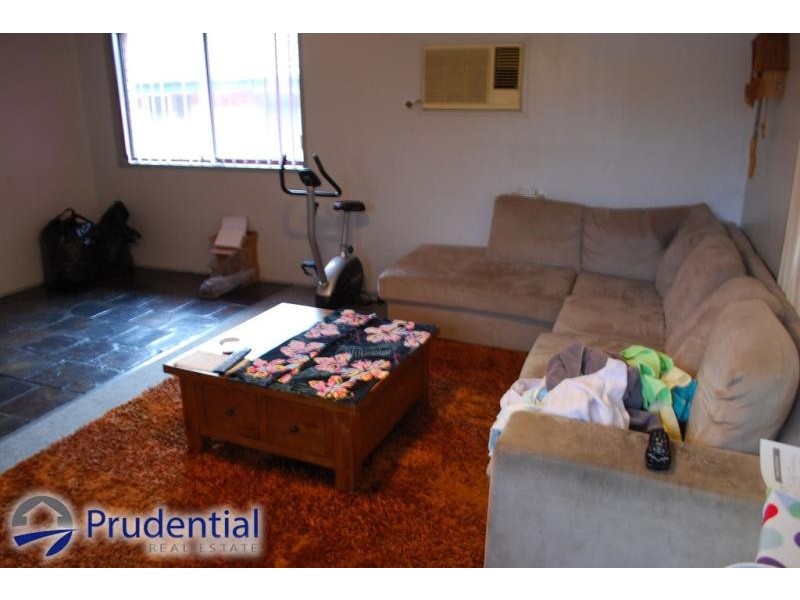 14 Haredale Street, Ambarvale NSW 2560