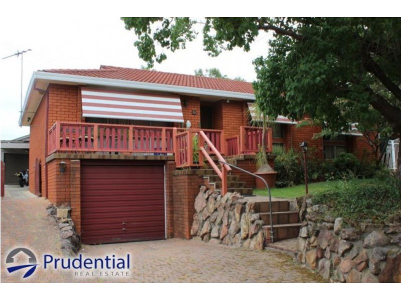 24 Kendall Street, Campbelltown NSW 2560
